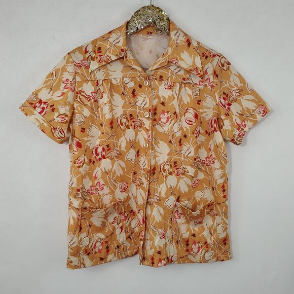 American Vintage Tops - Vintage 70s No Brand Tag Yellow Floral Top Funky Groovy